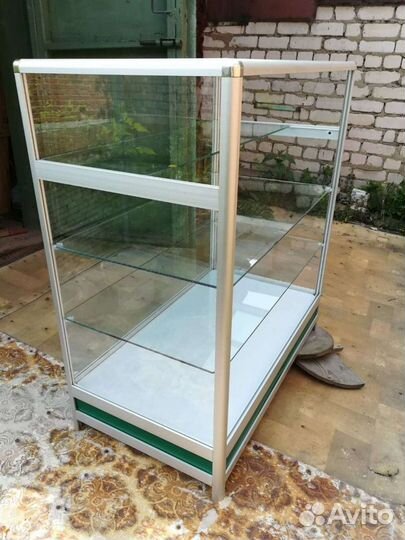 Тумба стеклянная