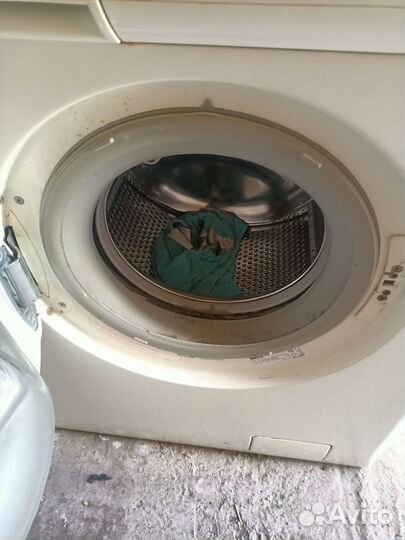 Стиральная машина автомат рабочая