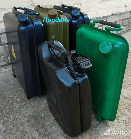 Канистры военные 23, 8 и 10 литров. СССР