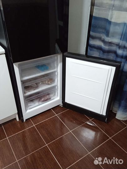 Холодильник бу