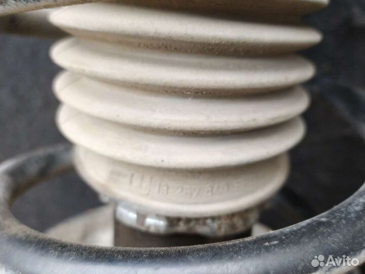 Стойка левая chevrolet cruze