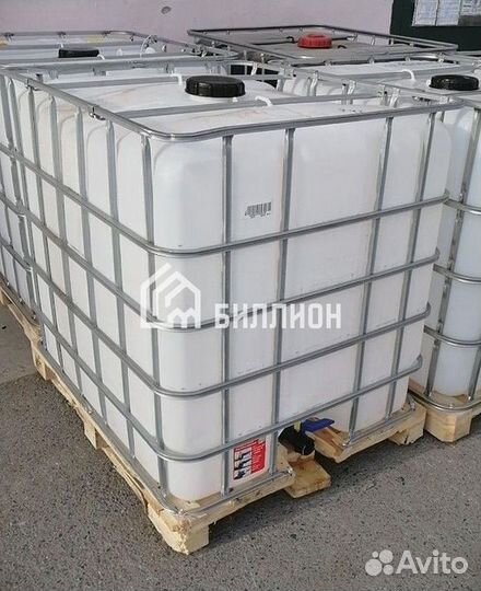 Еврокуб 1000л бу на поддоне не промытый