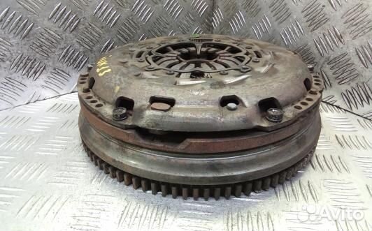 Маховик демпферный дизельный toyota auris E150 (IU