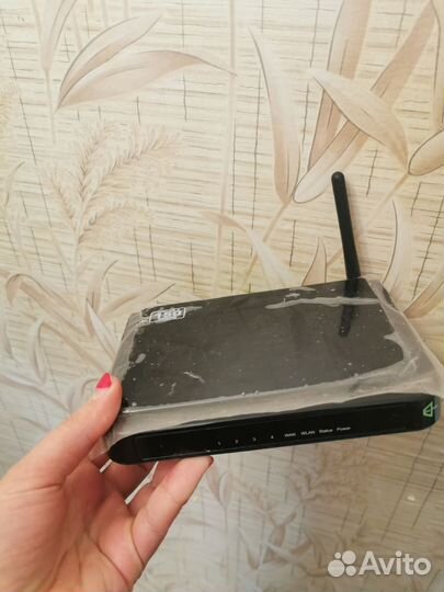 Роутеры и интернет центры Zyxel Dlink Upvel и др