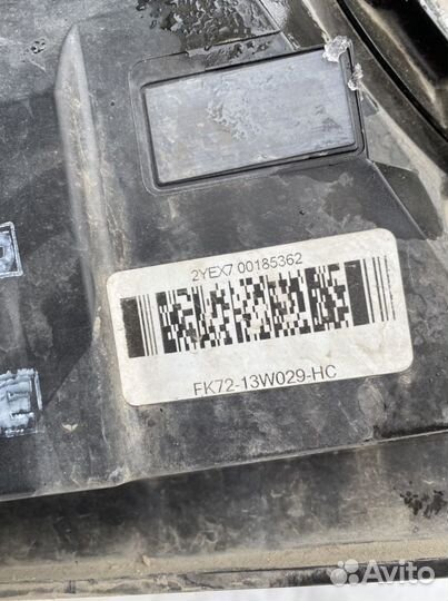 Фара (правая) Land Rover Discovery Sport