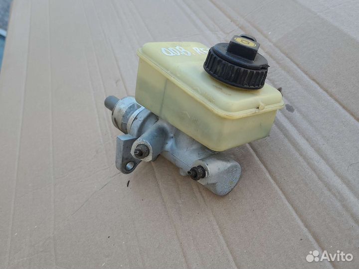 Главный тормозной цилиндр Opel Omega B 1995-2004г