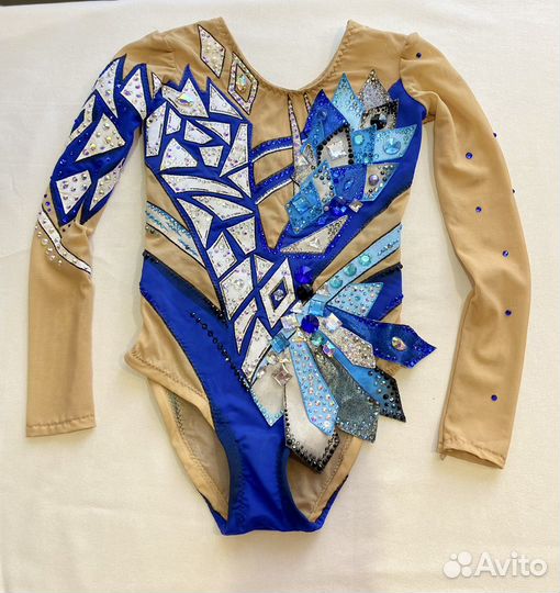 Спортивный костюм для художественной гимнастики