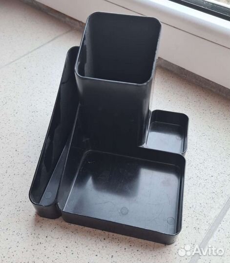 Подставка для канцелярских принадлежностей