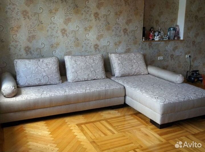 Ремонт мягких диванов книжек