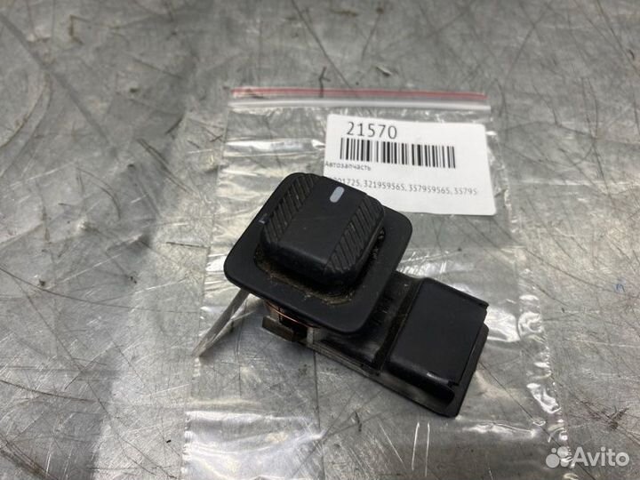 Переключатель регулировки зеркала Volkswagen