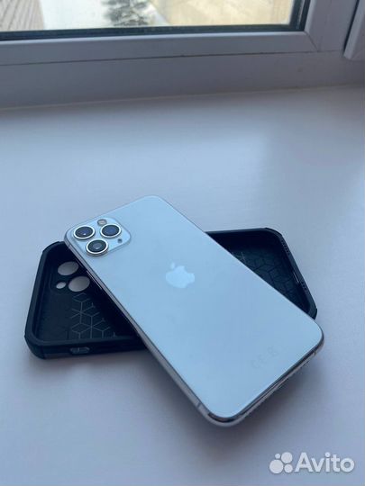 iPhone 11 Pro, 64 ГБ