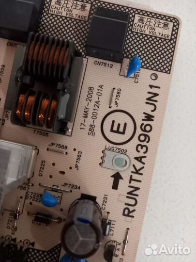 Блок питания runtka396wjn1