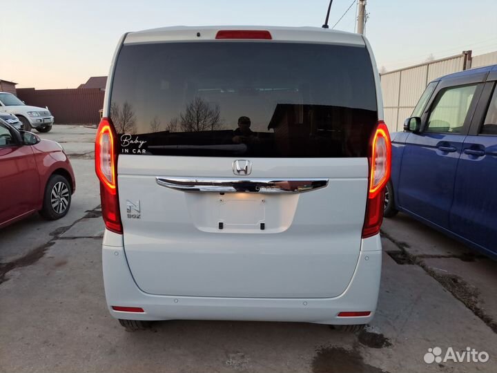 Honda N-BOX 0.7 CVT, 2022, 6 000 км