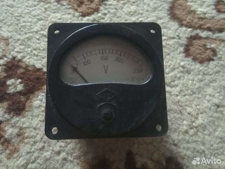 Вольтметр и амперметр