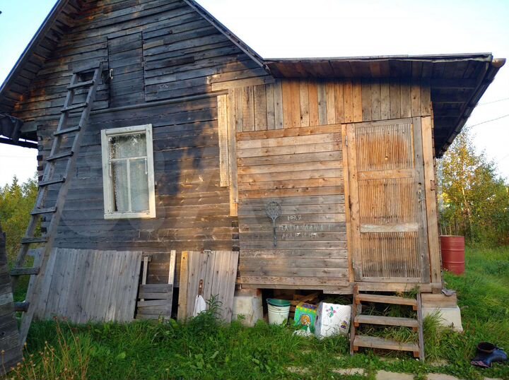 Дача 30 м² на участке 8 сот.