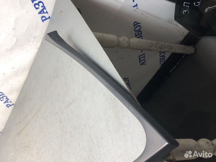 Пер лев рамка двери Genesis 2