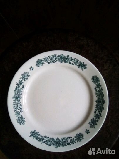 Тарелки новые, СССР