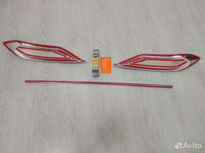 Накладки на задний бампер Volkswagen Tiguan 2020+