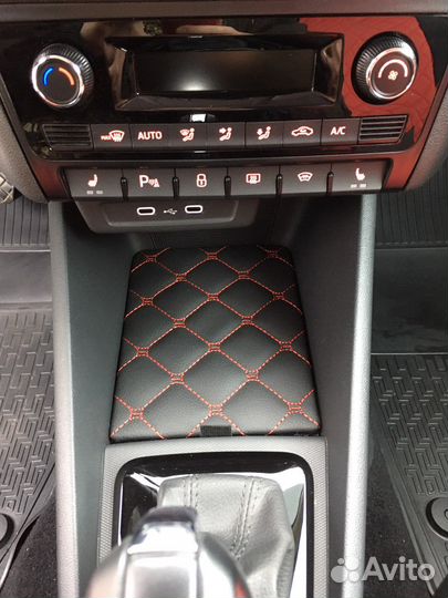 Полка для телефона Поло liftback, шкода rapid 2