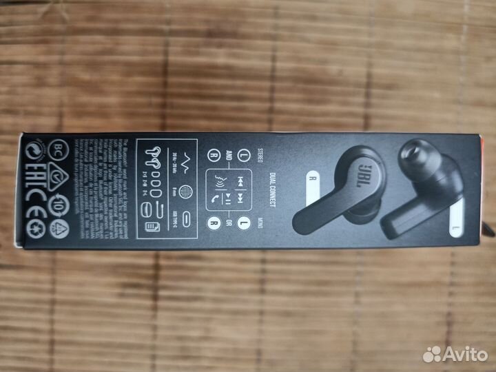 Беспроводные наушники