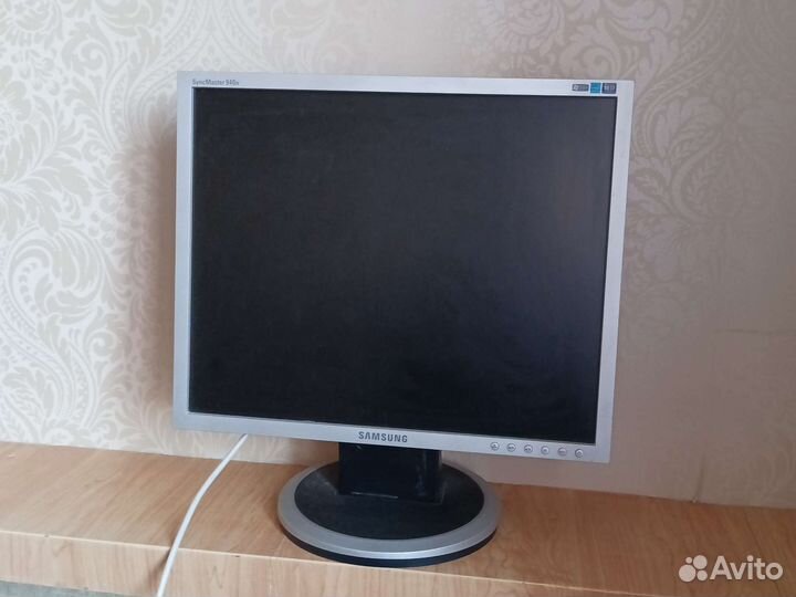Монитор для компьютера samsung SyncMaster 940n