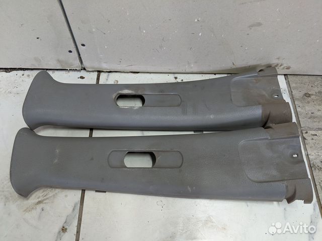 Верхние обшивки средних стоек левая Kia Sorento BL