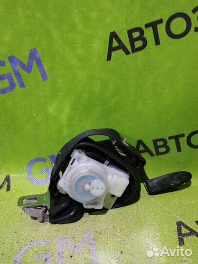 Ремень безопасности задний правый Hummer H3 LLR