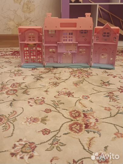 Кукольный домик