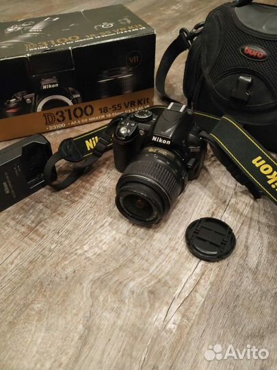 Зеркальный фотоаппарат