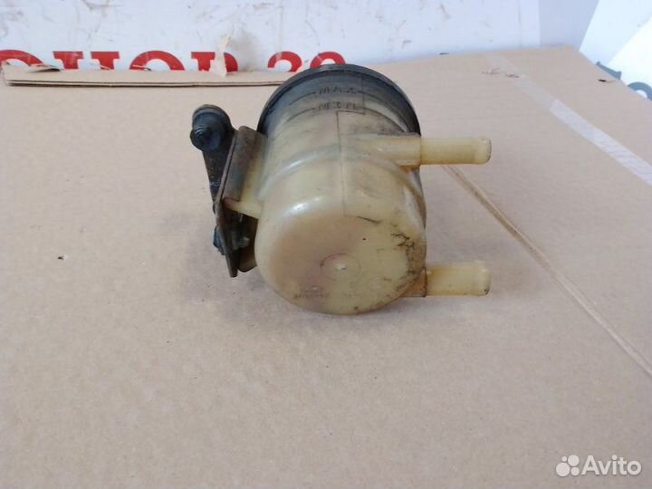 Бачок гидроусилителя руля Hyundai Getz 2004