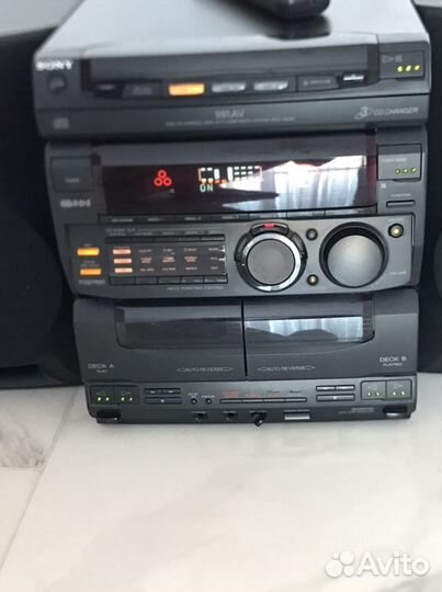 Музыкальный центр «sony»