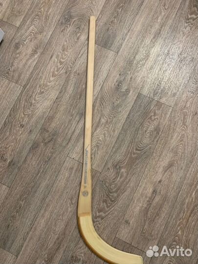 Клюшка для хоккея с мячом