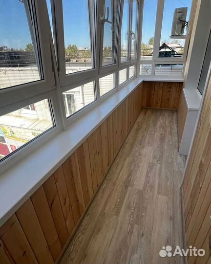 Отделка и остекление балконов под ключ