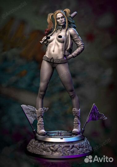 Много фигурок HarleyQuinn Dc