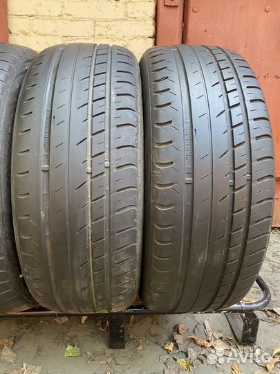 Viatti Strada Asimmetrico V-130 205/55 R16