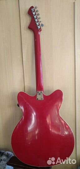 Гитара Jolana tornado