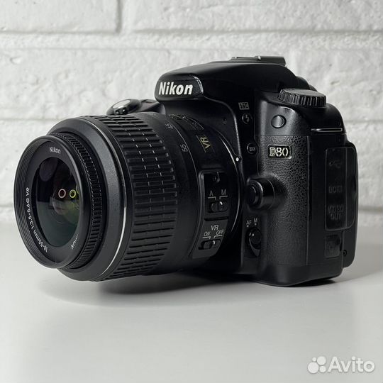Nikon D80 kit 18-55mm 58201 кадров
