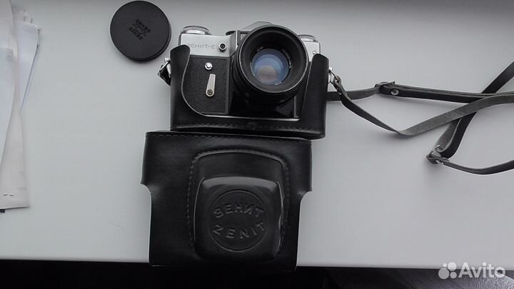 Пленочный фотоаппарат зенит E. 2 обьектива helios