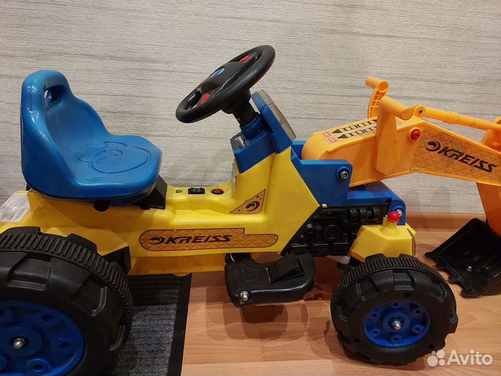 Детская машинка