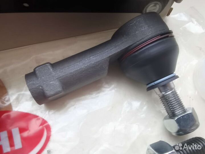 Рулевая тяга +наконеч.+пыльник Вольво 740 940 14мм