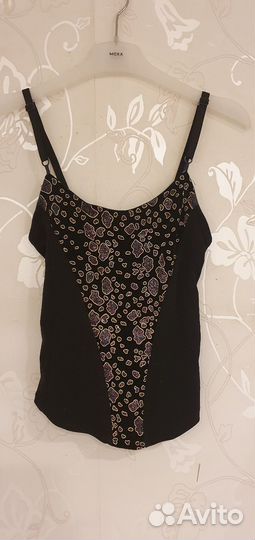 Очень нарядный топ на 42-44 р. Италия