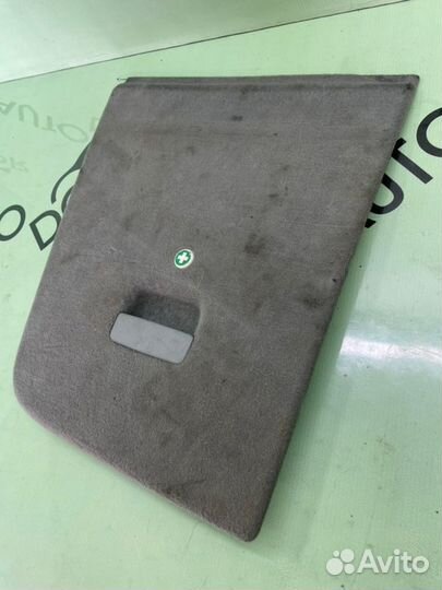 Обшивка багажника Volkswagen Touareg 7L рест. 2