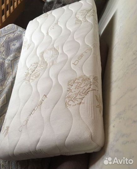 Детская кровать и матрас