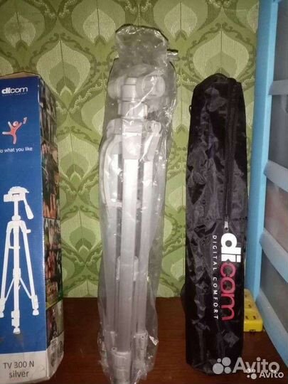 Штатив для фотоаппарата