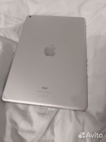 Apple iPad 8 10.2