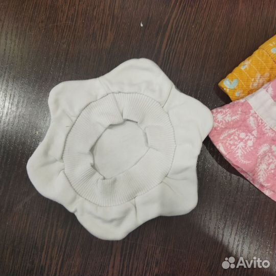 Панамы и берет до года