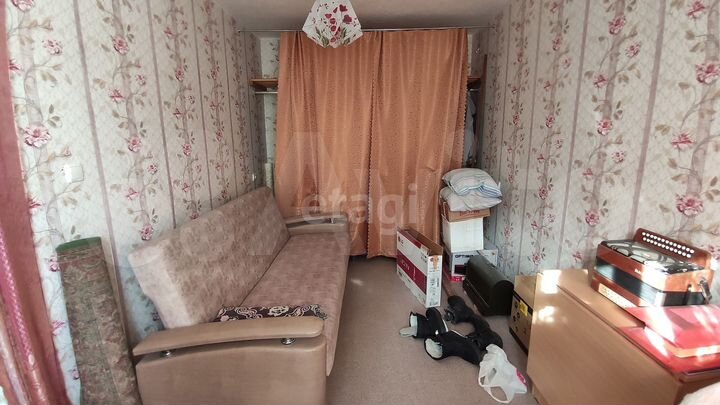 2-к. квартира, 46,5 м², 1/3 эт.