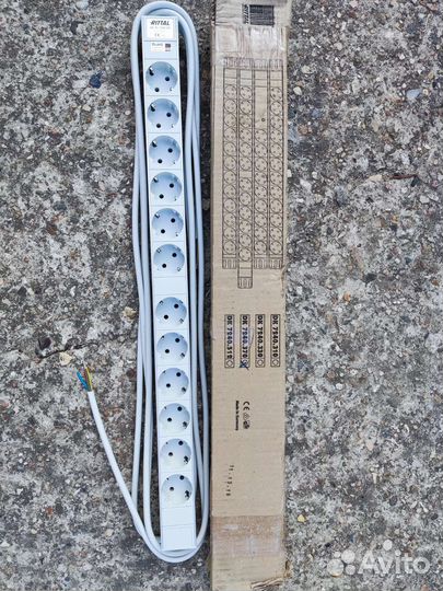 Блок розеток Rittal DK 7240.370