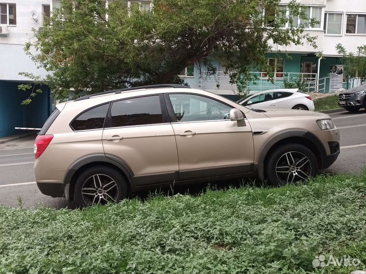 Chevrolet Captiva 2.4 AT, 2012, 179 000 км
