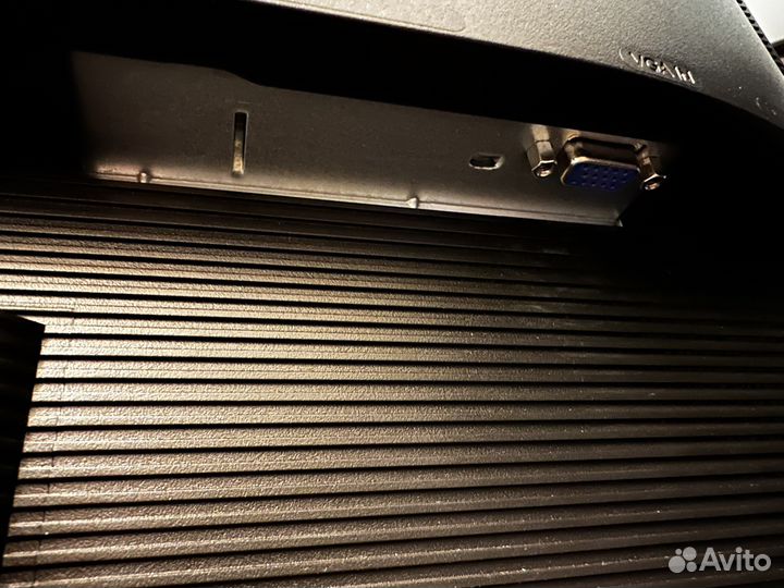 Монитор Acer V226HQL